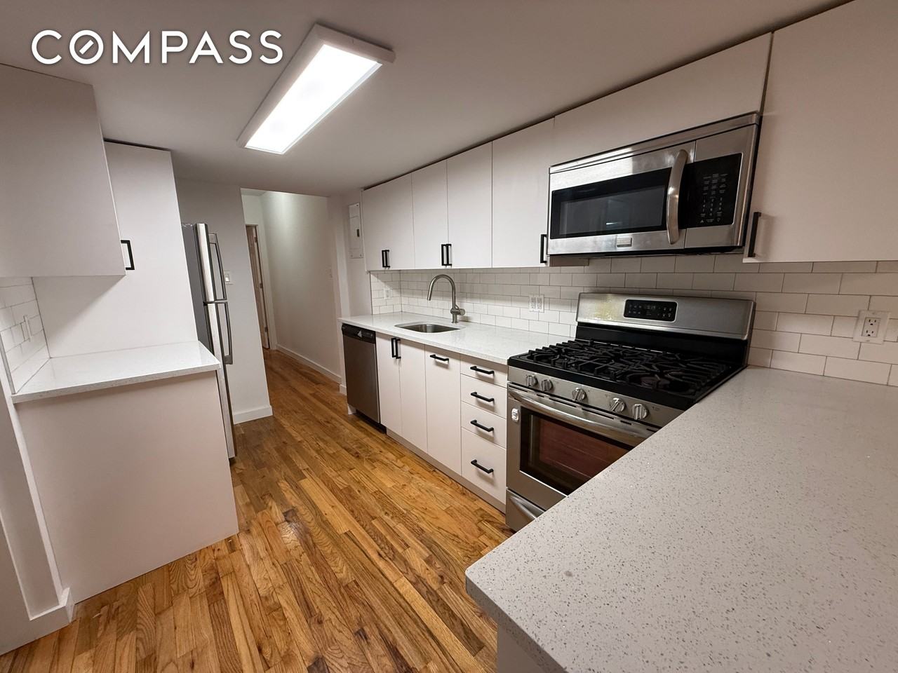 489 4th Ave #1 - Photo 6 of 21