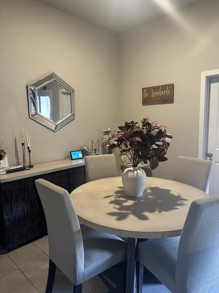 2523 Rio Pl - Photo 2 of 7
