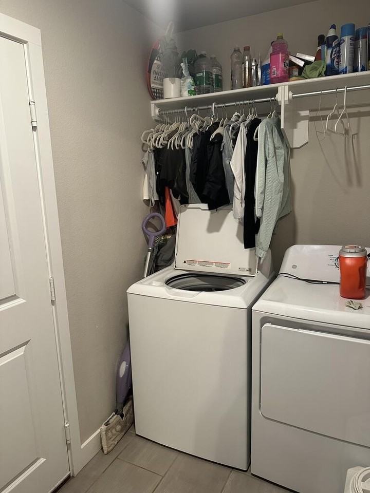 2523 Rio Pl - Photo 3 of 7