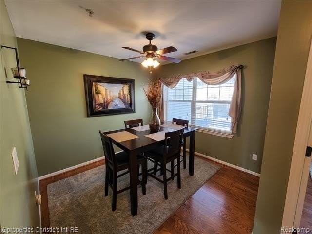 135 Winder St - Photo 7 of 17