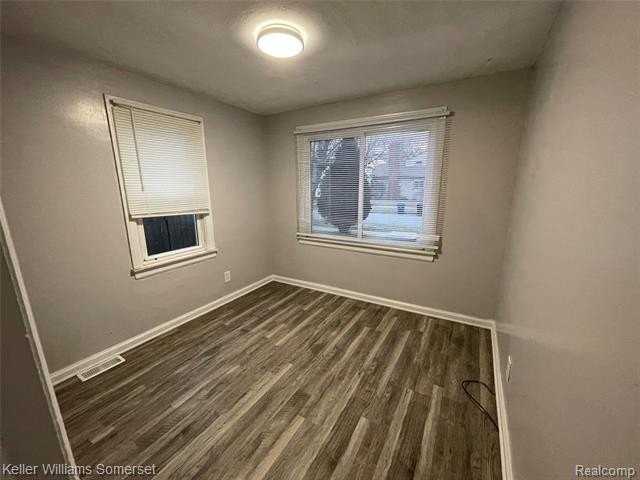 18722 Brady - Photo 6 of 13
