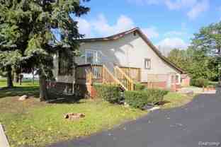 22900 Goddard Rd - Photo 1 of 1