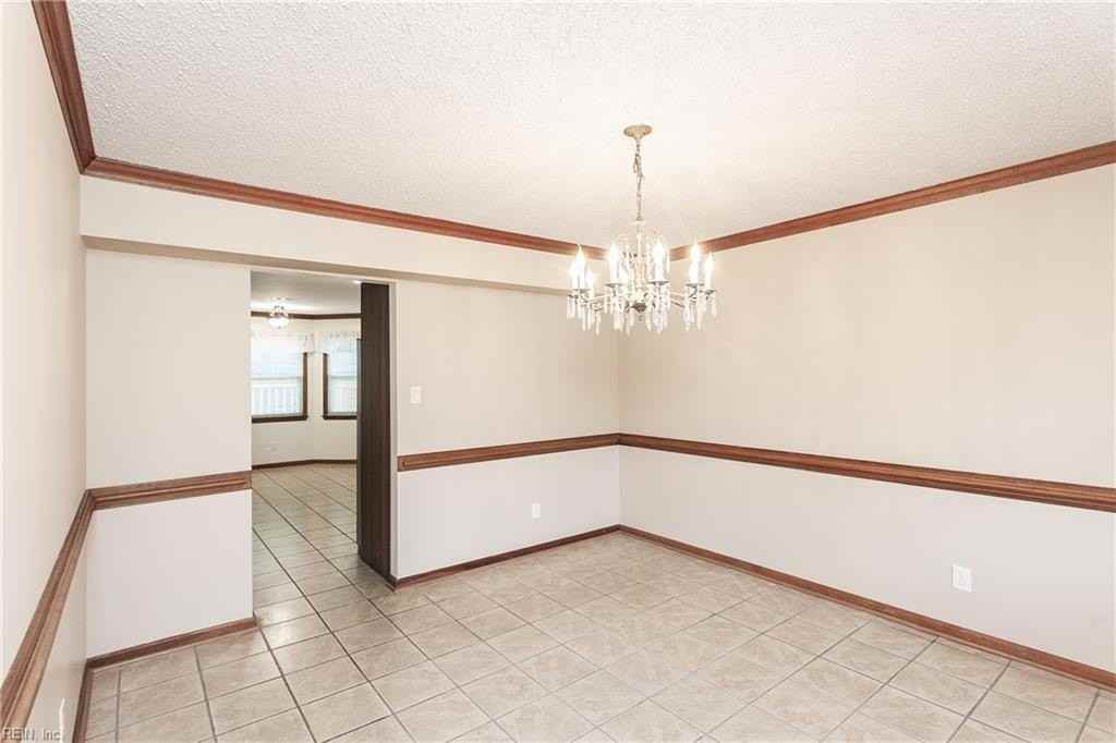 1612 Wasserman Ct - Photo 2 of 12