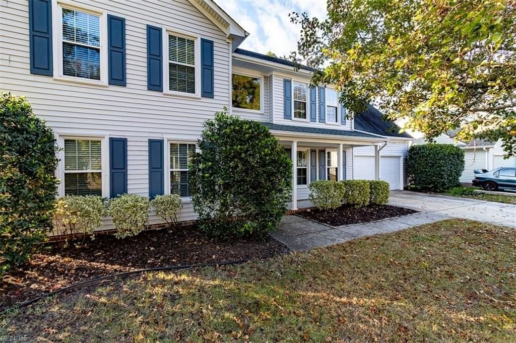 4401 Valera Ct - Photo 2 of 48