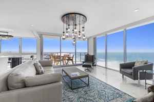 featured image of 1830 Avenida Del Mundo #1210