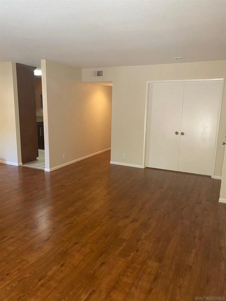 11353 Avenida De Los Lobos #E - Photo 5 of 19