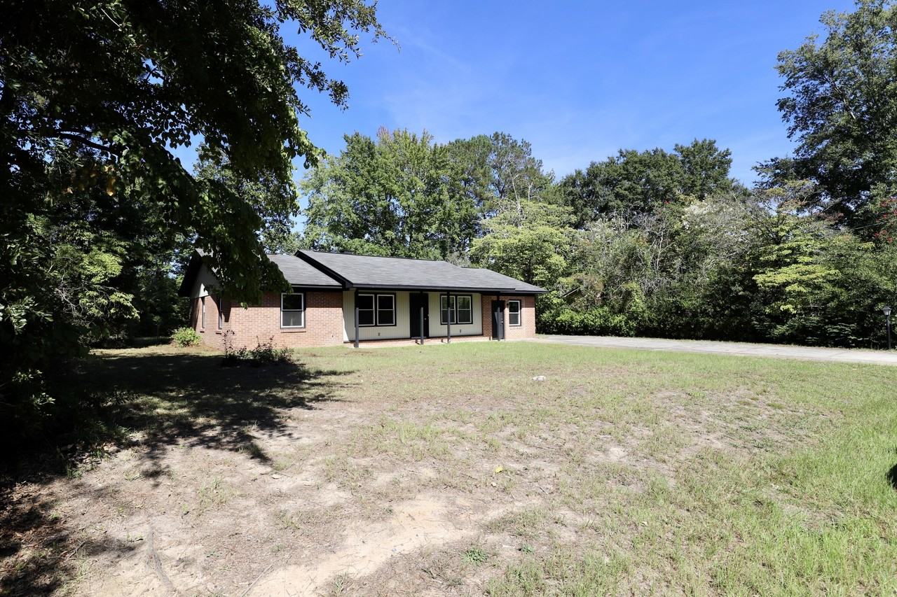 6 Hilliard Dr - Photo 2 of 50