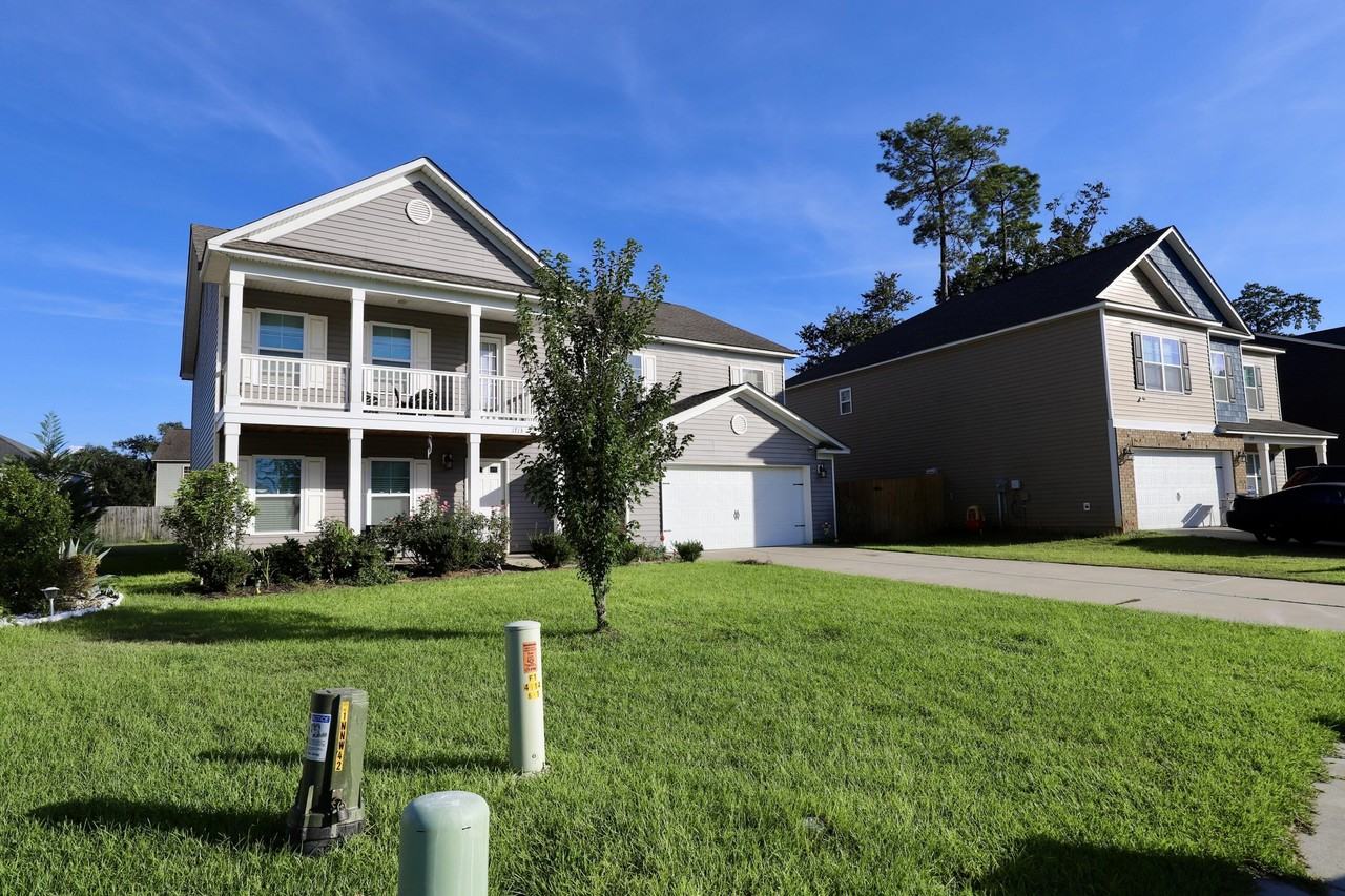 1713 Smalls Dr - Photo 4 of 6