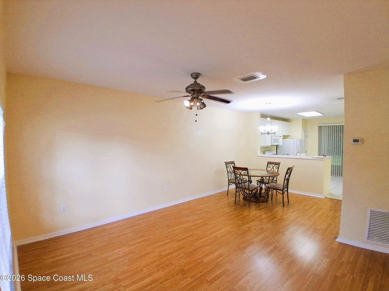 1335 Hampton Park Ln - Photo 5 of 24