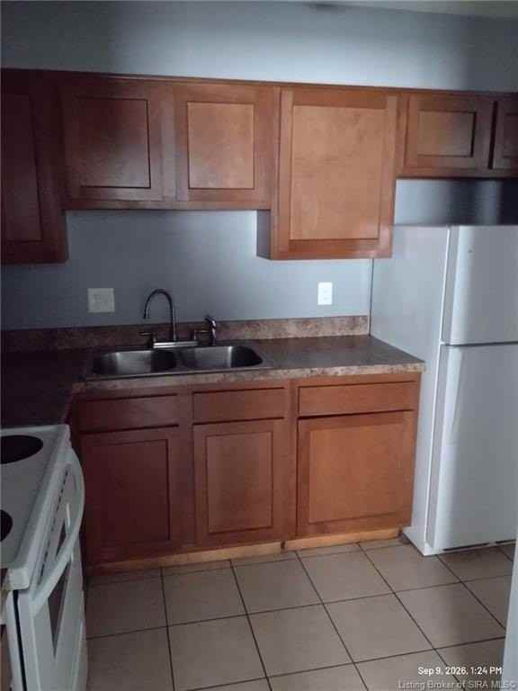 270 N School St - Photo 3 of 9