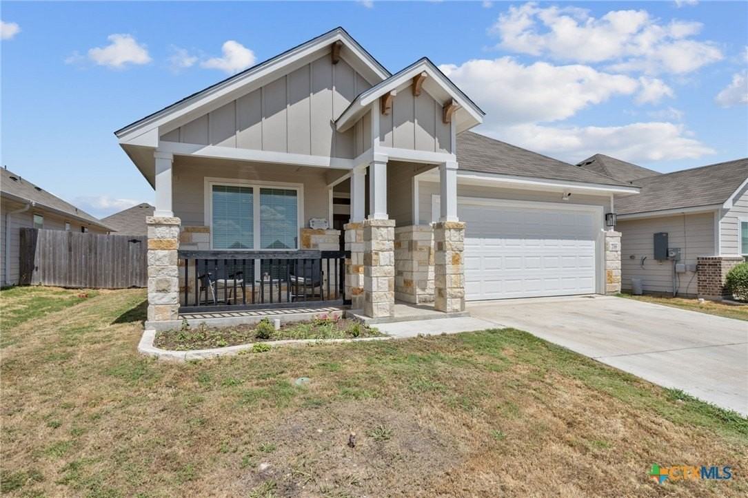 716 Killam Dr - Photo 3 of 24