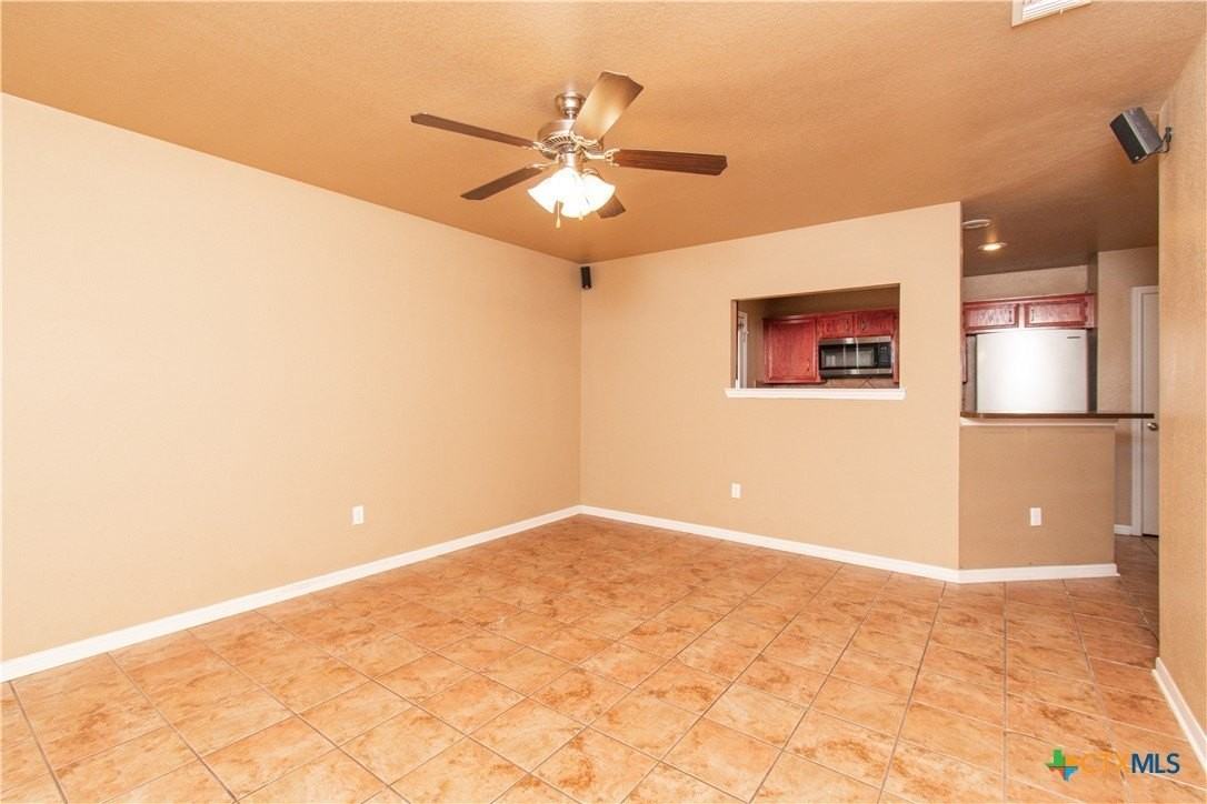 1511 Powder Riv #B - Photo 2 of 20