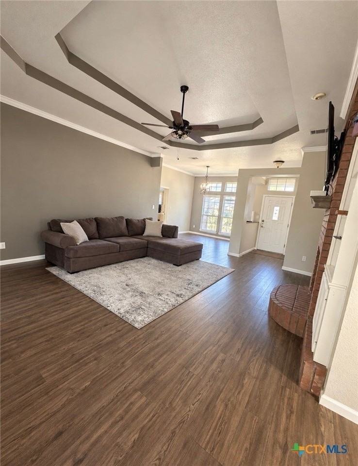 4807 Embers Dr - Photo 2 of 9