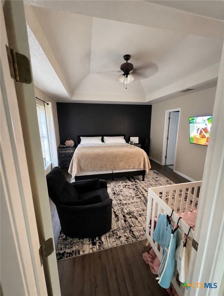 4807 Embers Dr - Photo 4 of 9