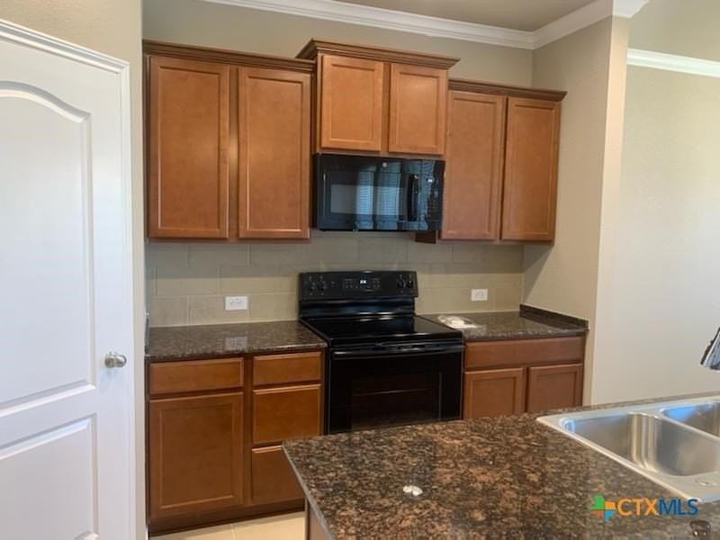 730 Dunford Dr - Photo 2 of 14