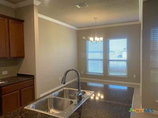 730 Dunford Dr - Photo 4 of 14