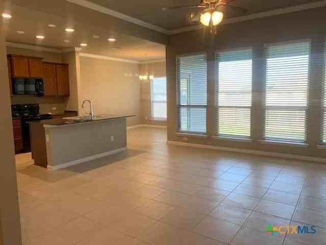 730 Dunford Dr - Photo 5 of 14