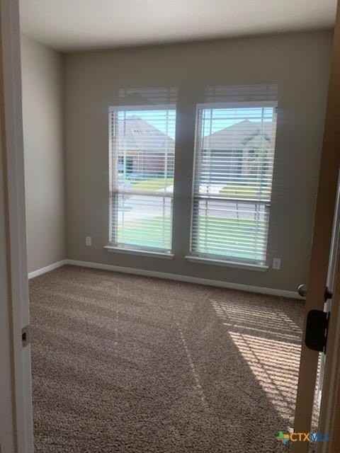 730 Dunford Dr - Photo 7 of 14