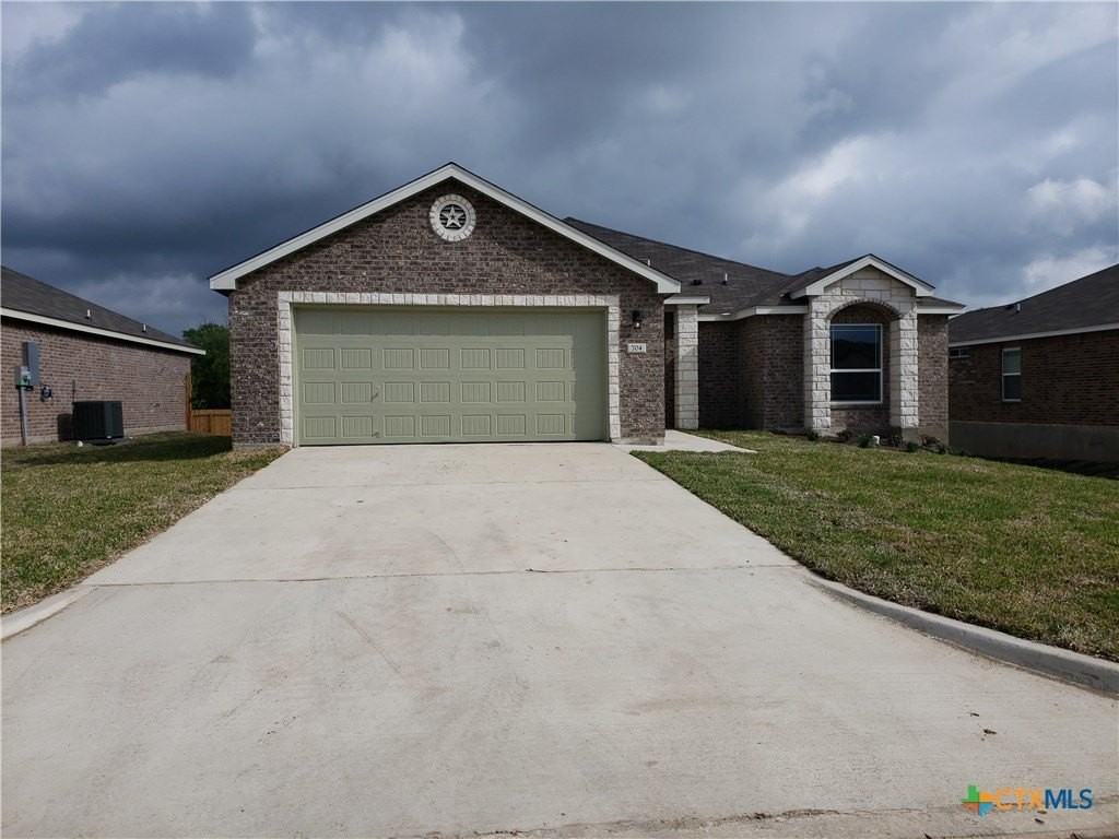 704 Liberty Valley Dr - Photo 2 of 21