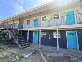 featured image of 2104 Jerome Dr #G