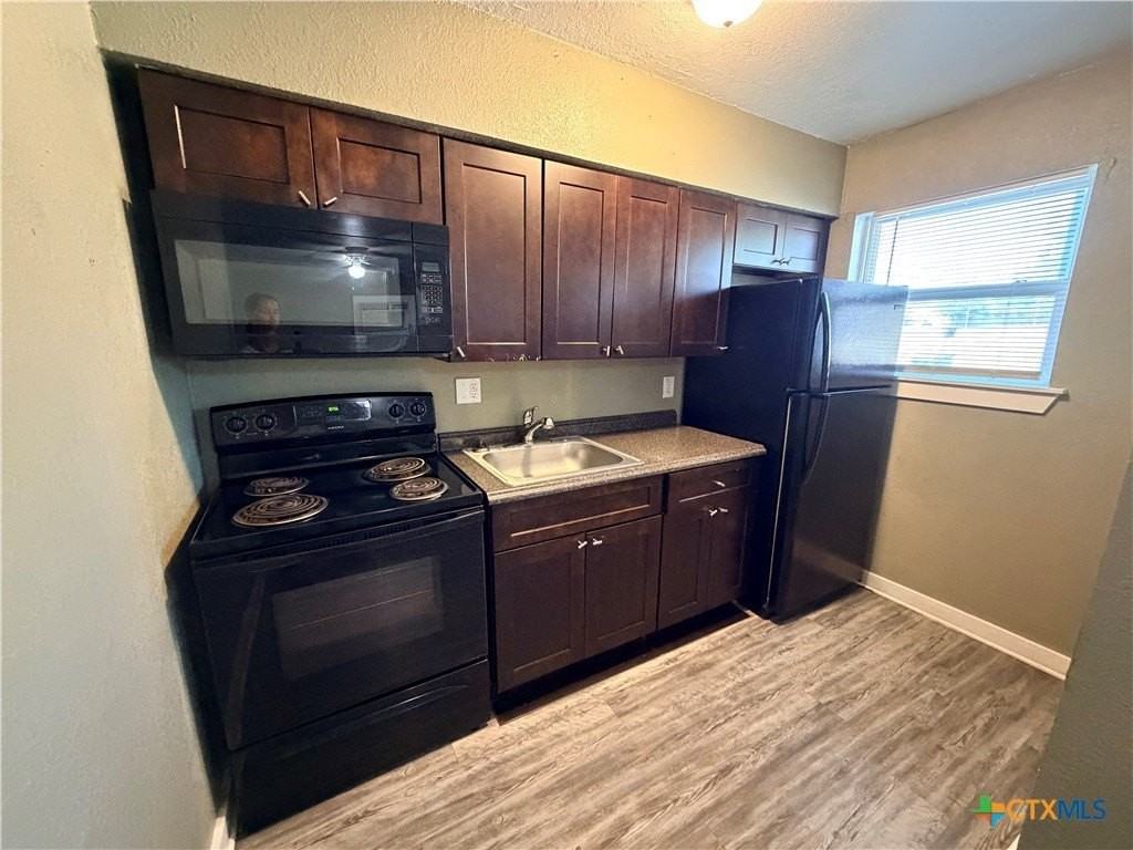 2104 Jerome Dr #G - Photo 3 of 14