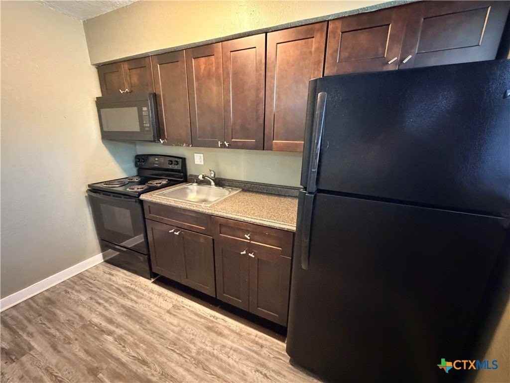 2104 Jerome Dr #G - Photo 5 of 14