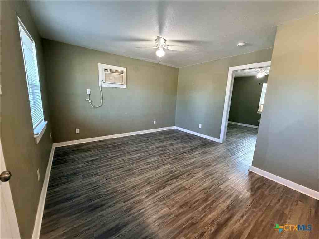 2104 Jerome Dr #G - Photo 7 of 14