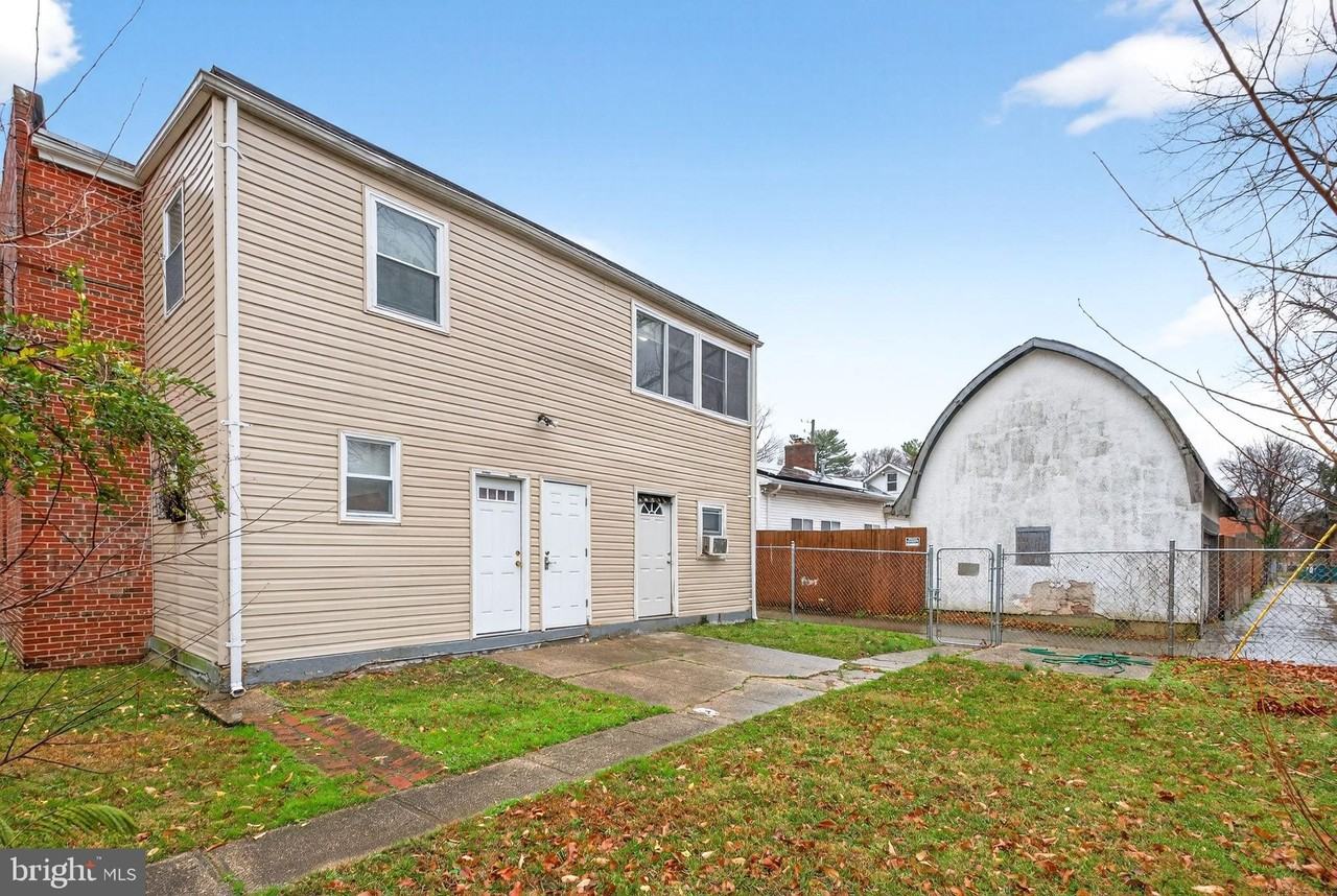 3207 11th Pl Se #3 - Photo 2 of 37