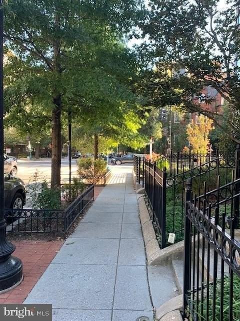 1502 17th St Nw #4 - Photo 6 of 50