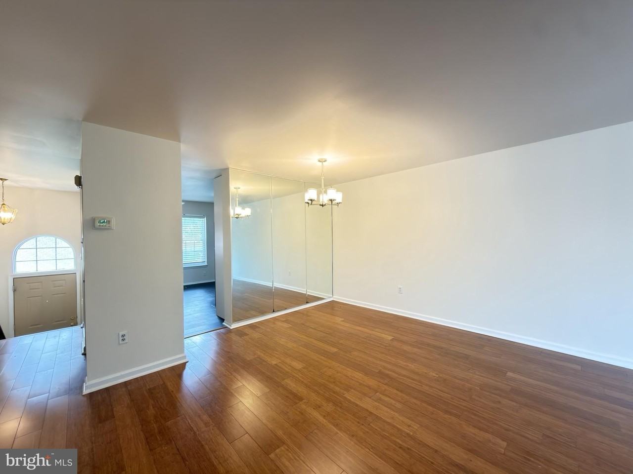 23 Valley Crossing Cir - Photo 4 of 19