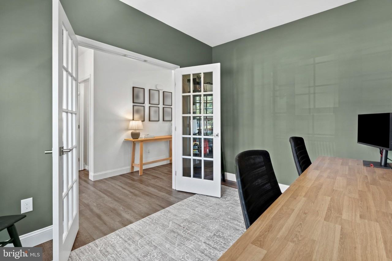 9 Bayberry Way - Photo 6 of 50