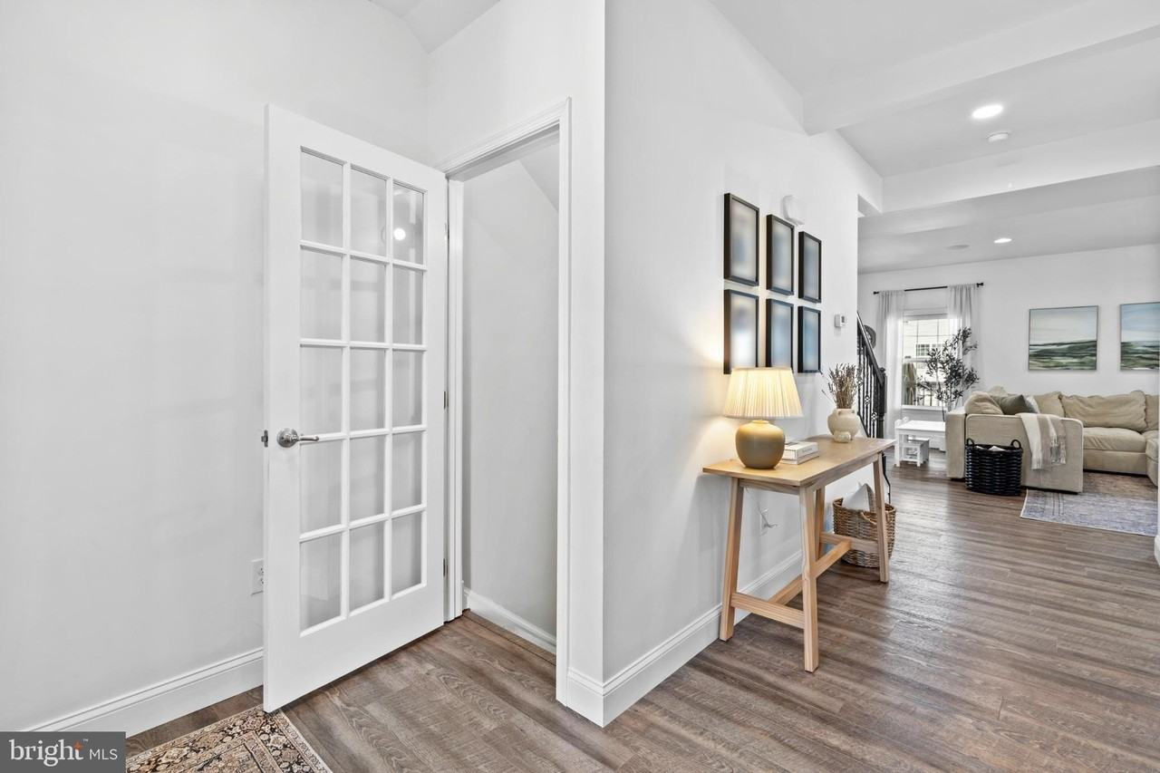 9 Bayberry Way - Photo 7 of 50
