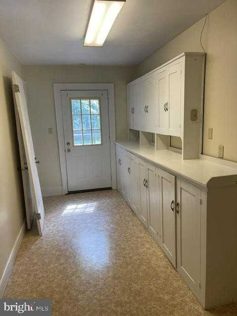 958 Mummasburg Rd - Photo 7 of 10