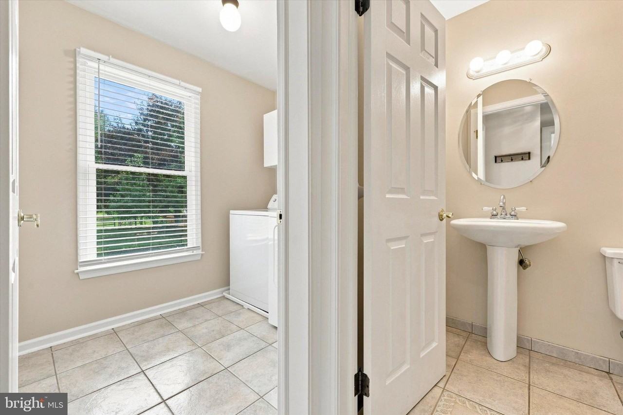 7 Ruby Ct - Photo 6 of 16