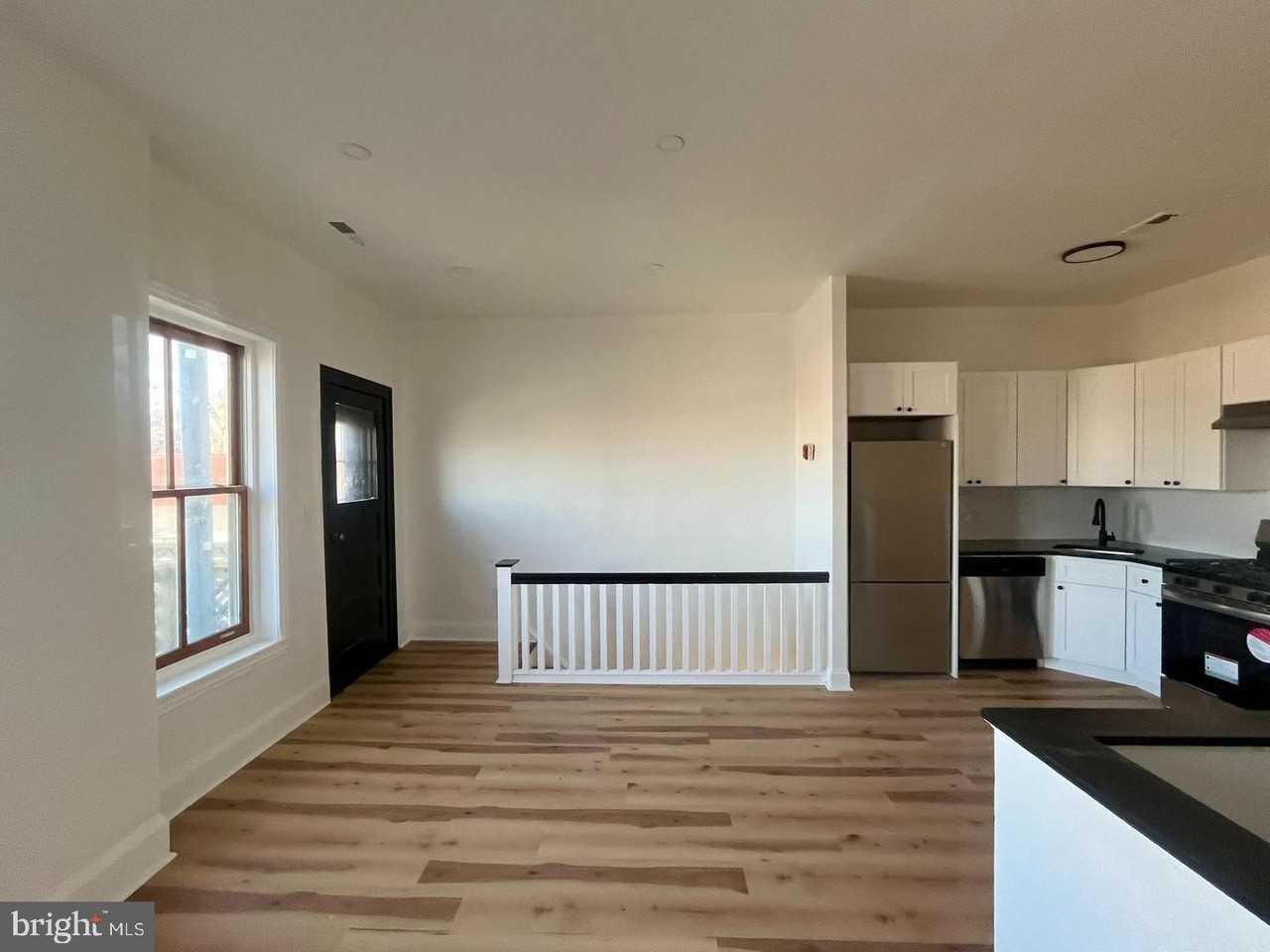 5443 Germantown Ave #3 - Photo 3 of 31