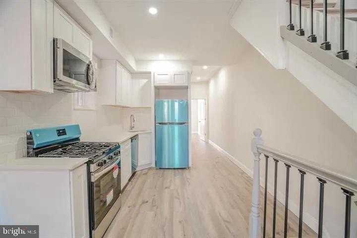 1714 Snyder Ave #2 - Photo 5 of 16