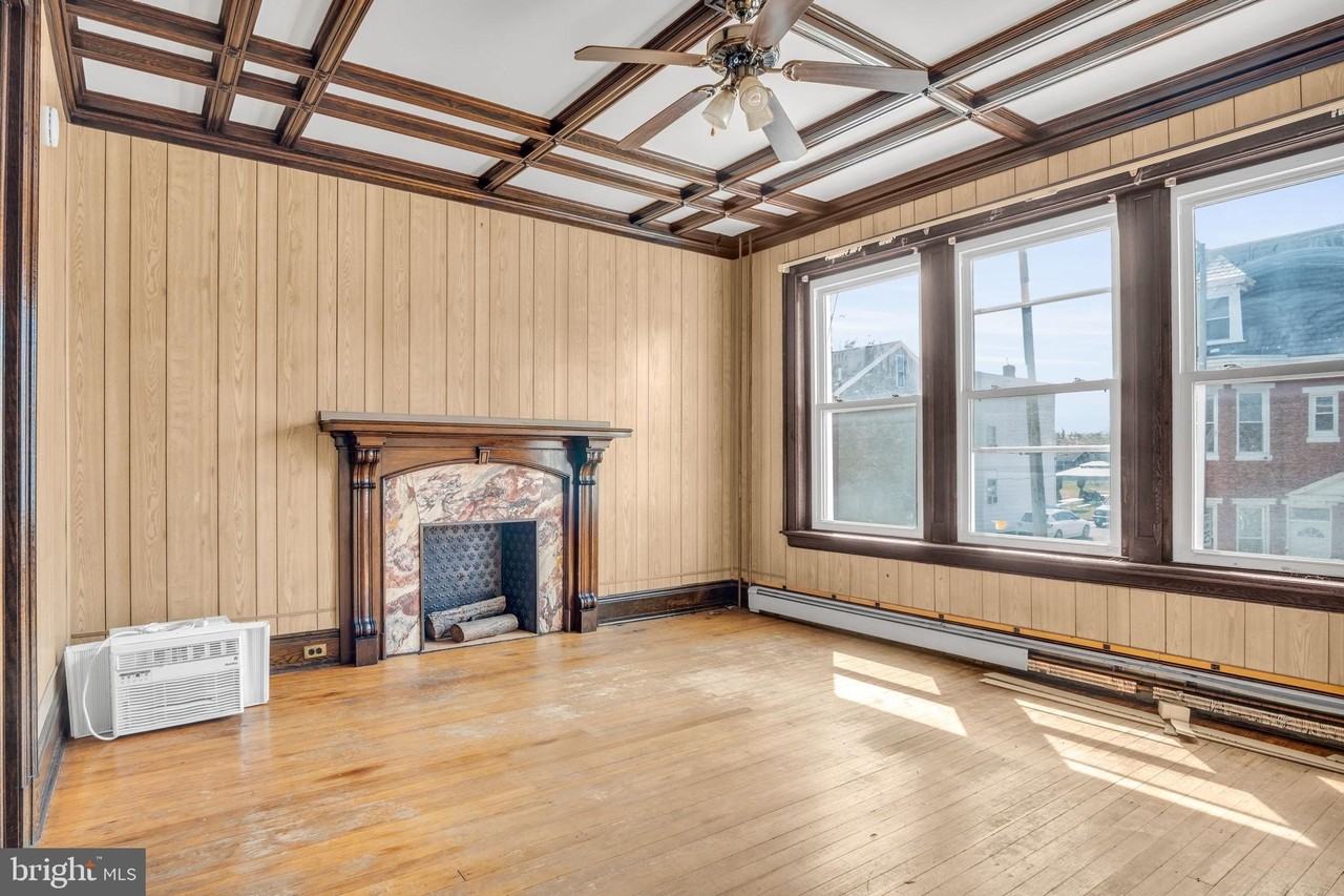 725 E Market St #1stFL - Photo 7 of 35