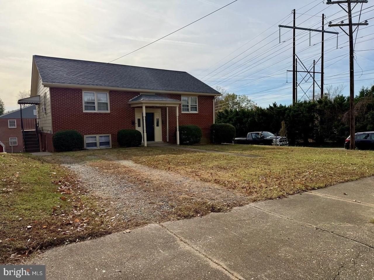 1428 Payne St #B - Photo 2 of 15