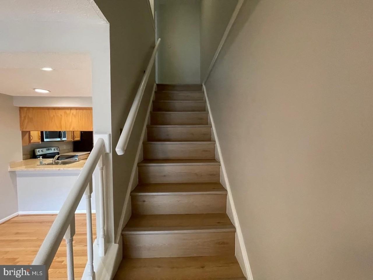 11906 Fieldthorn Ct - Photo 6 of 18