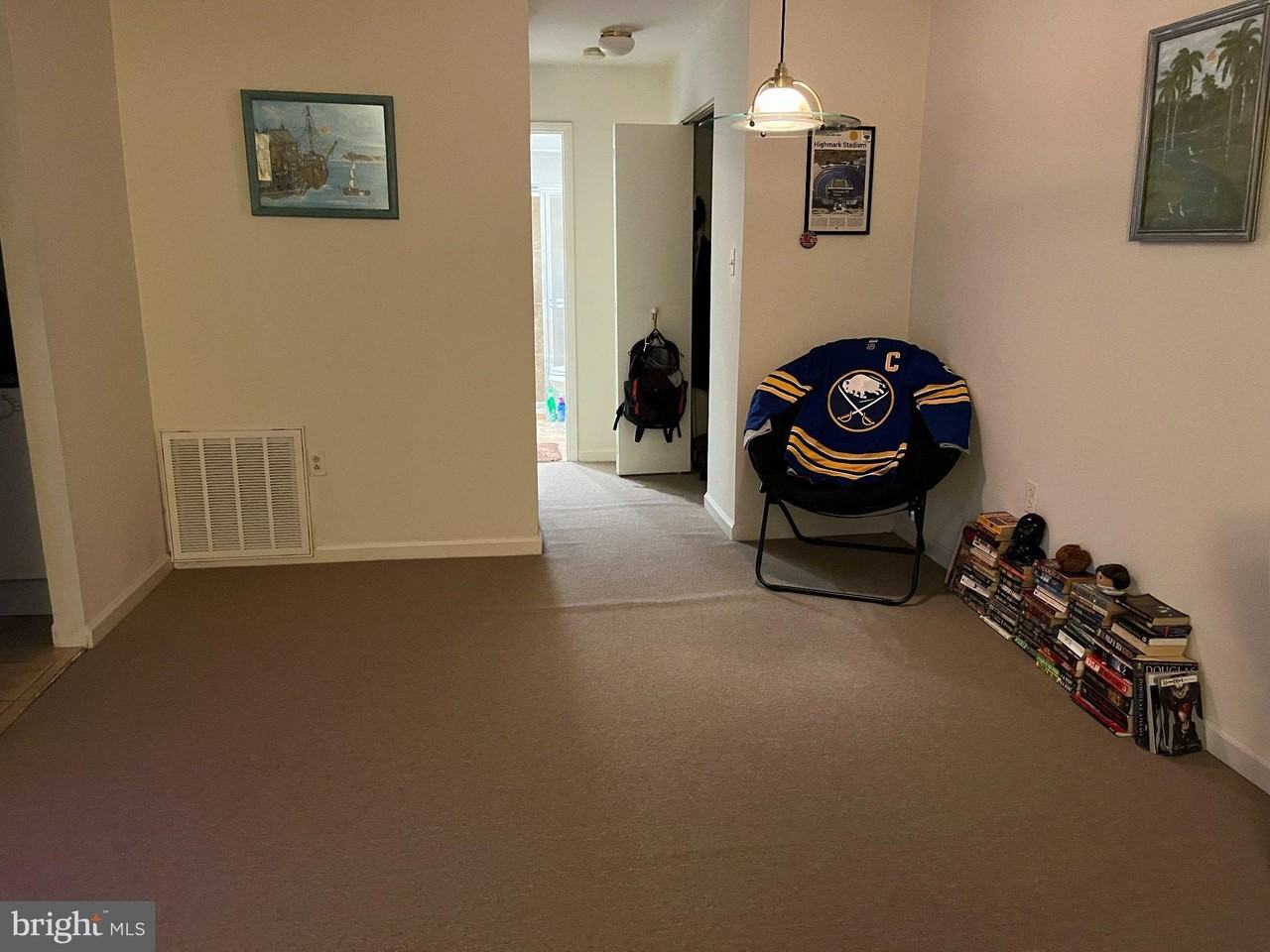 5610 Bloomfield Dr #101 - Photo 4 of 10