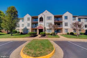 featured image of 9564 Cannoneer Ct #304