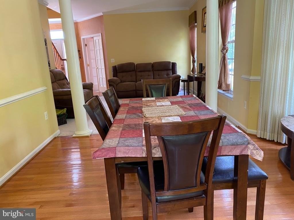 3128 Tulip Tree Pl - Photo 5 of 18