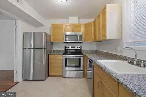 2832 Chablis Cir - Photo 4 of 11