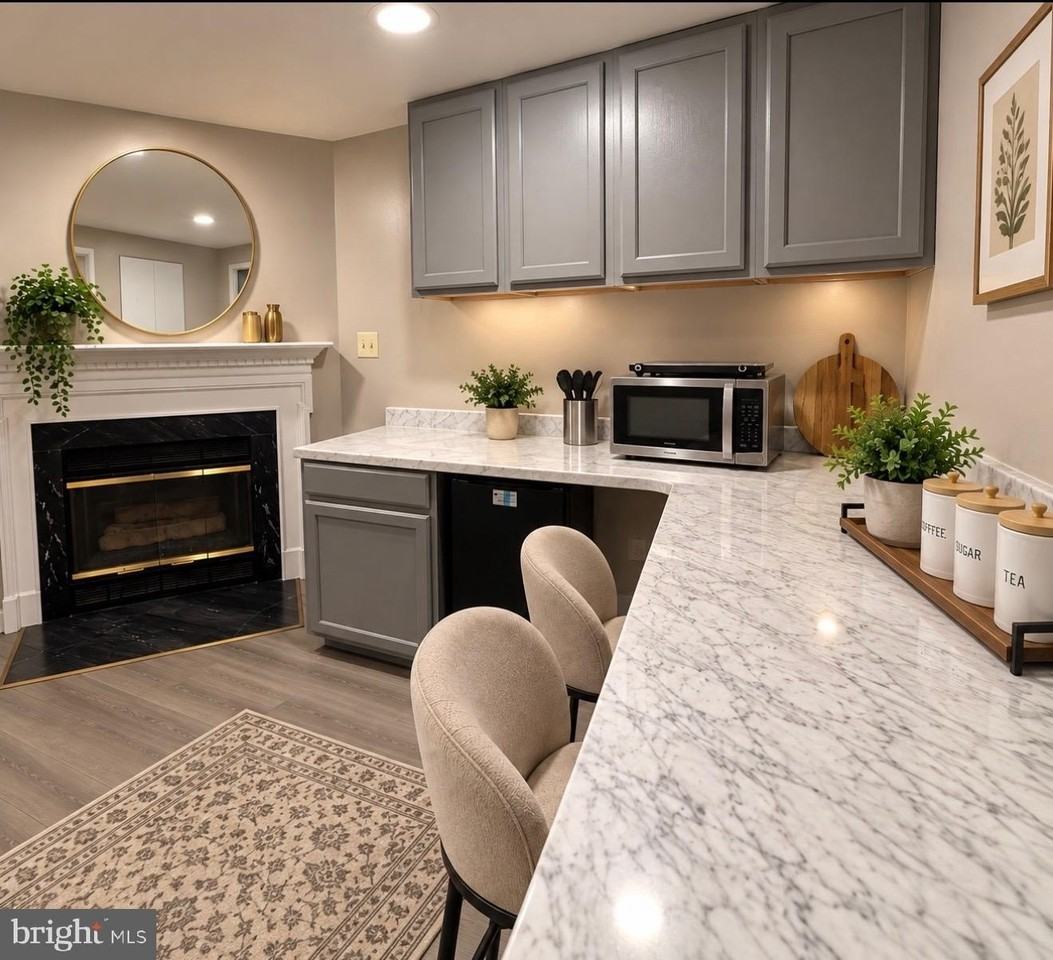 7842 Blue Gray Cir - Photo 2 of 8