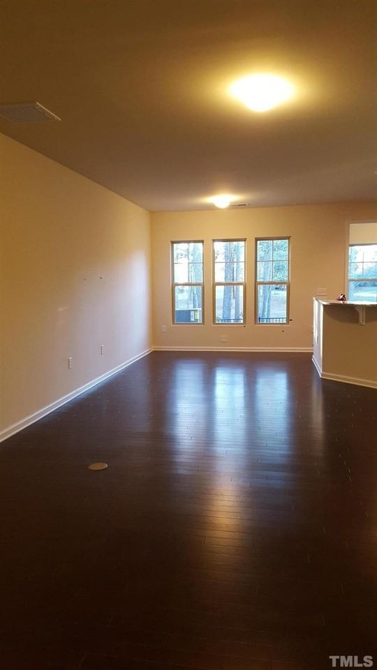 208 Olivet Loop - Photo 6 of 15