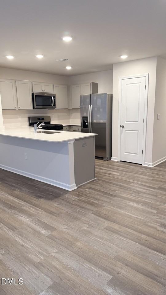 109 Clementine St - Photo 6 of 35