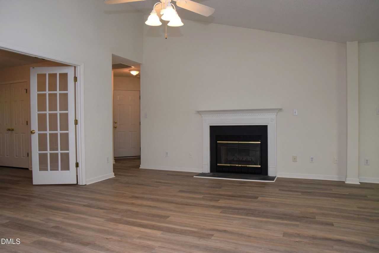 4004 Hopper St - Photo 6 of 40