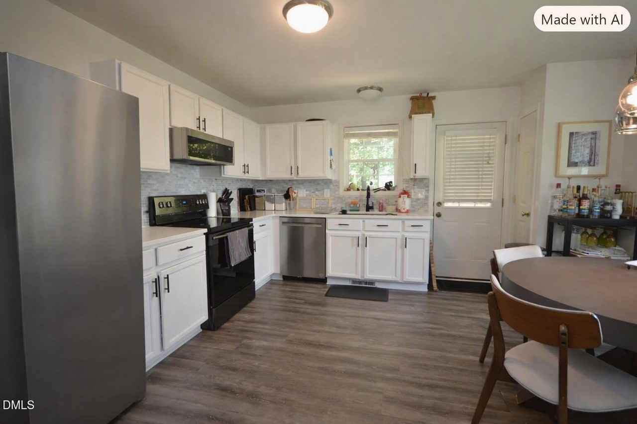 4505 Whistling Way - Photo 5 of 20