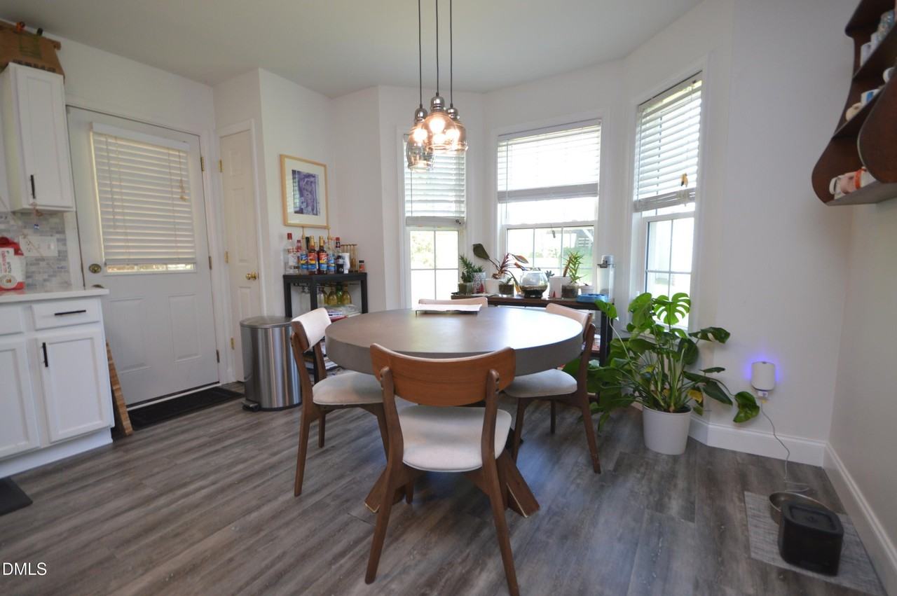 4505 Whistling Way - Photo 7 of 20