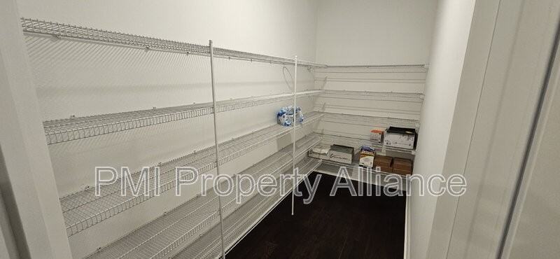 443 Diamond Dove Cv - Photo 3 of 17